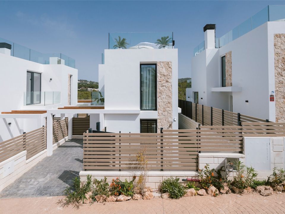 Villa i Cala Tarida, Ibiza - foto 2